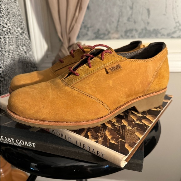 Teca Oxfords leather weatherproof Women’s size 8 tan - Picture 3 of 8